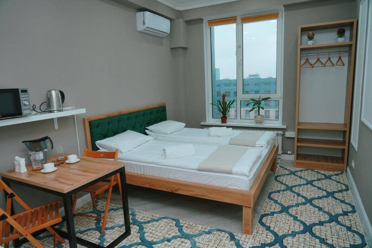 Halal Apart Hotel Almaty Ngoại thất bức ảnh