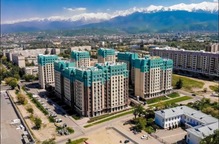 Halal Apart Hotel Almaty Ngoại thất bức ảnh
